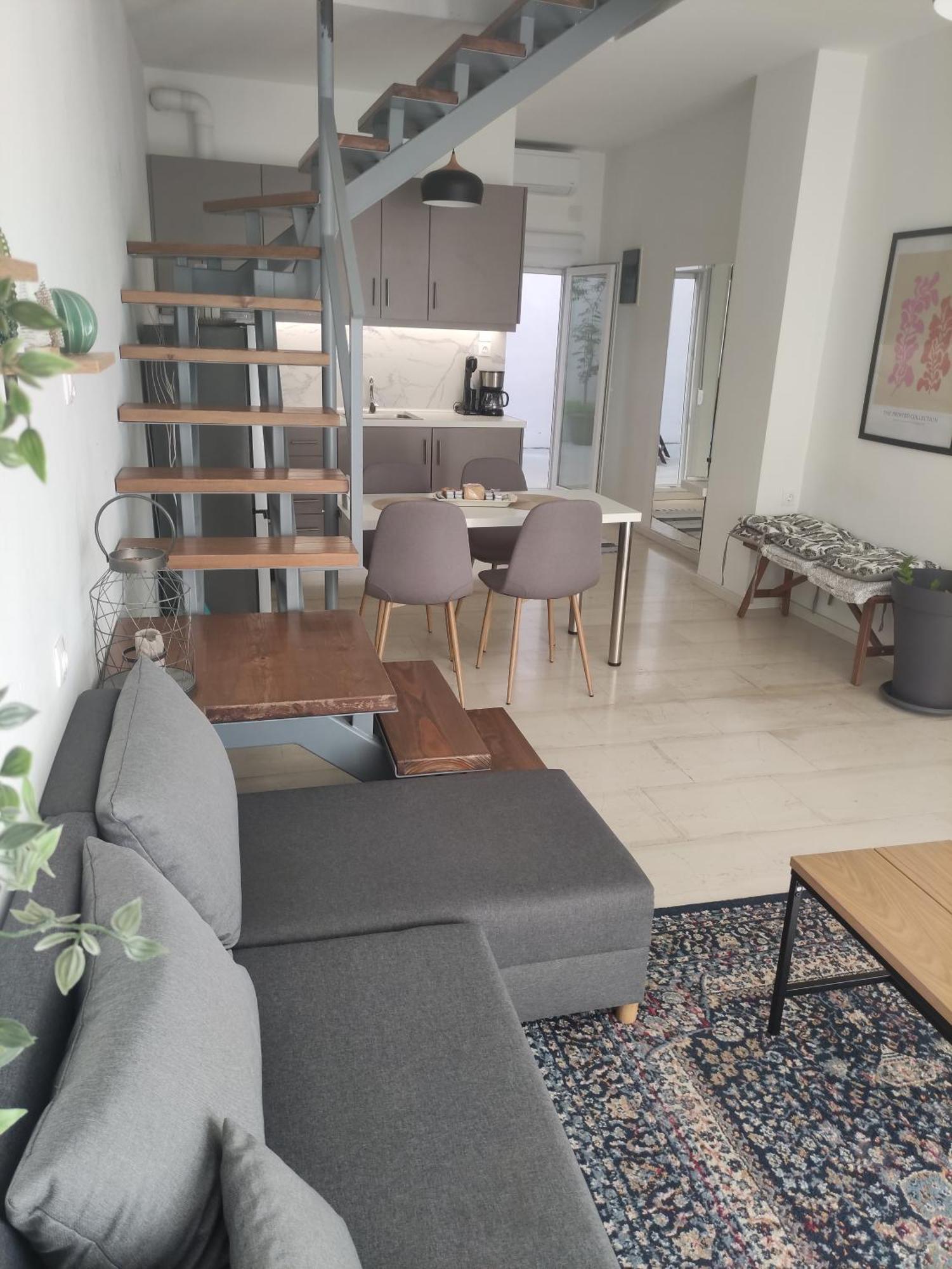 Central Maisonette Волос Екстер'єр фото